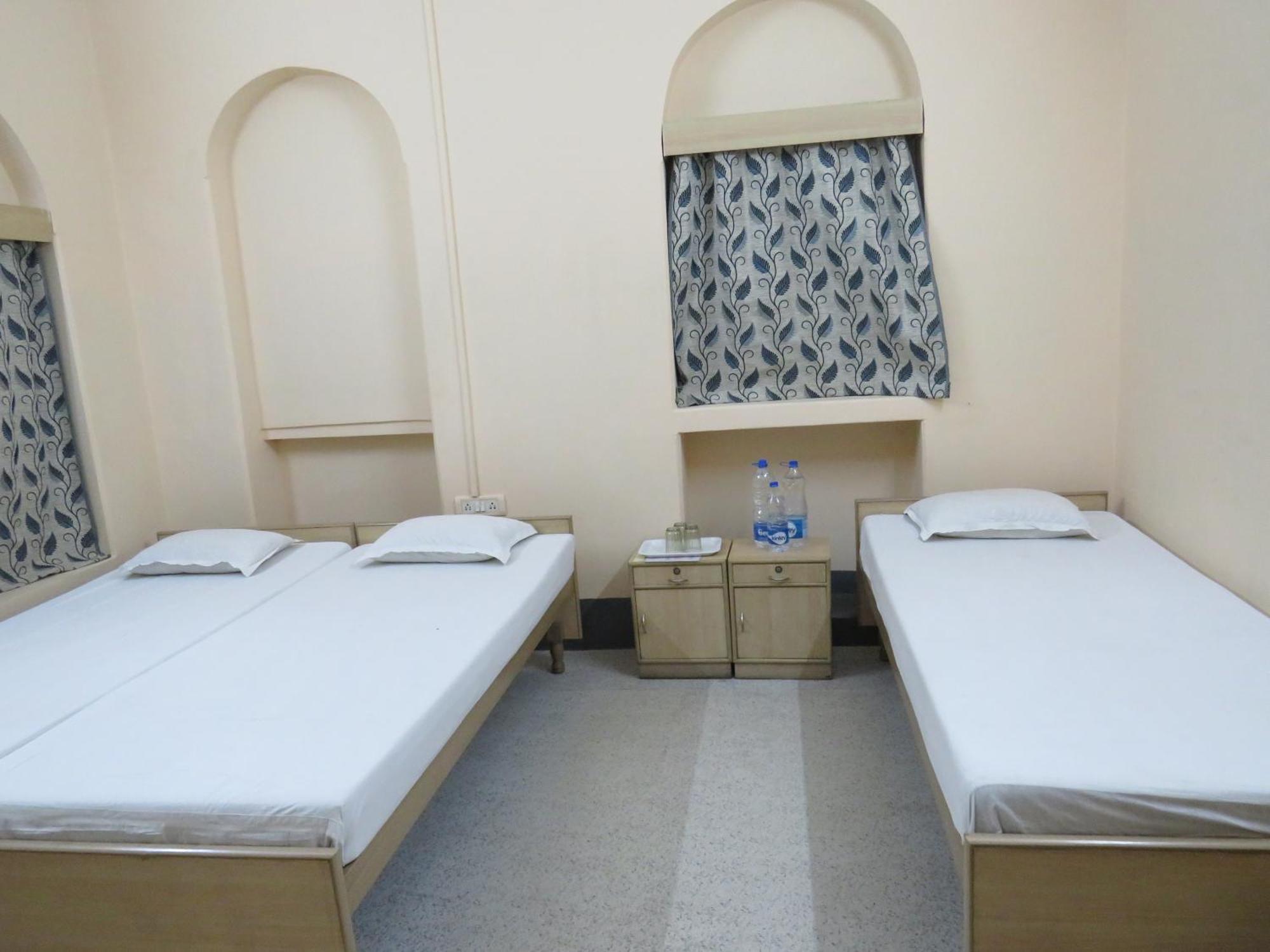 Shaw Guest House Calcutta Exteriör bild