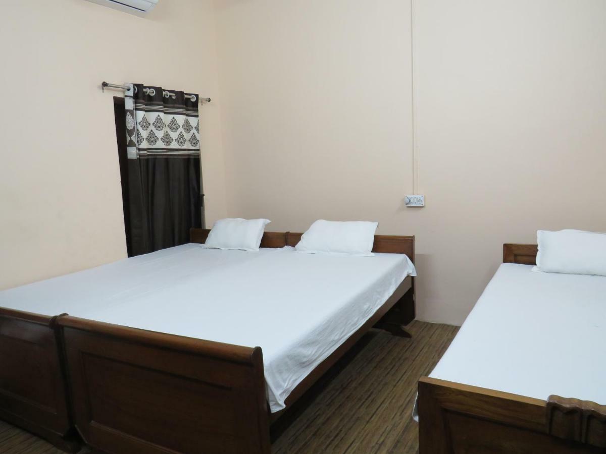 Shaw Guest House Calcutta Exteriör bild